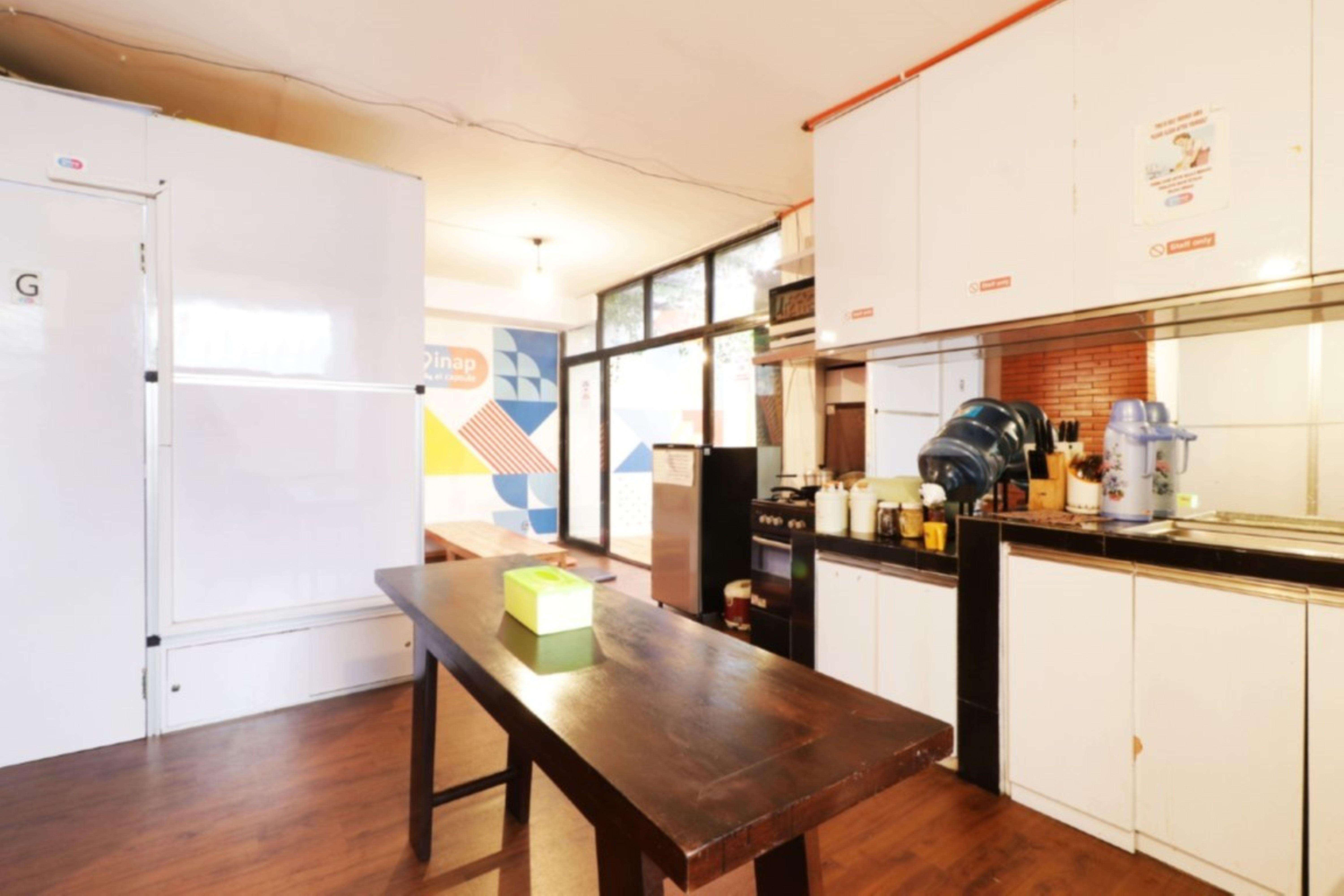 Inap At Capsule Thamrin Jacarta Exterior foto